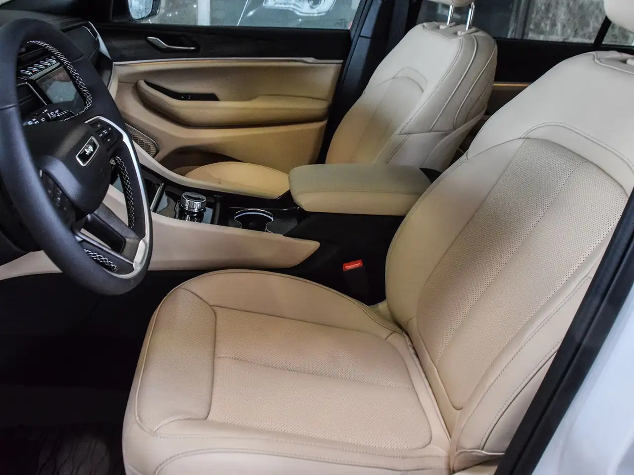 Jeep Grand Cherokee photo Jeep Grand Cherokee