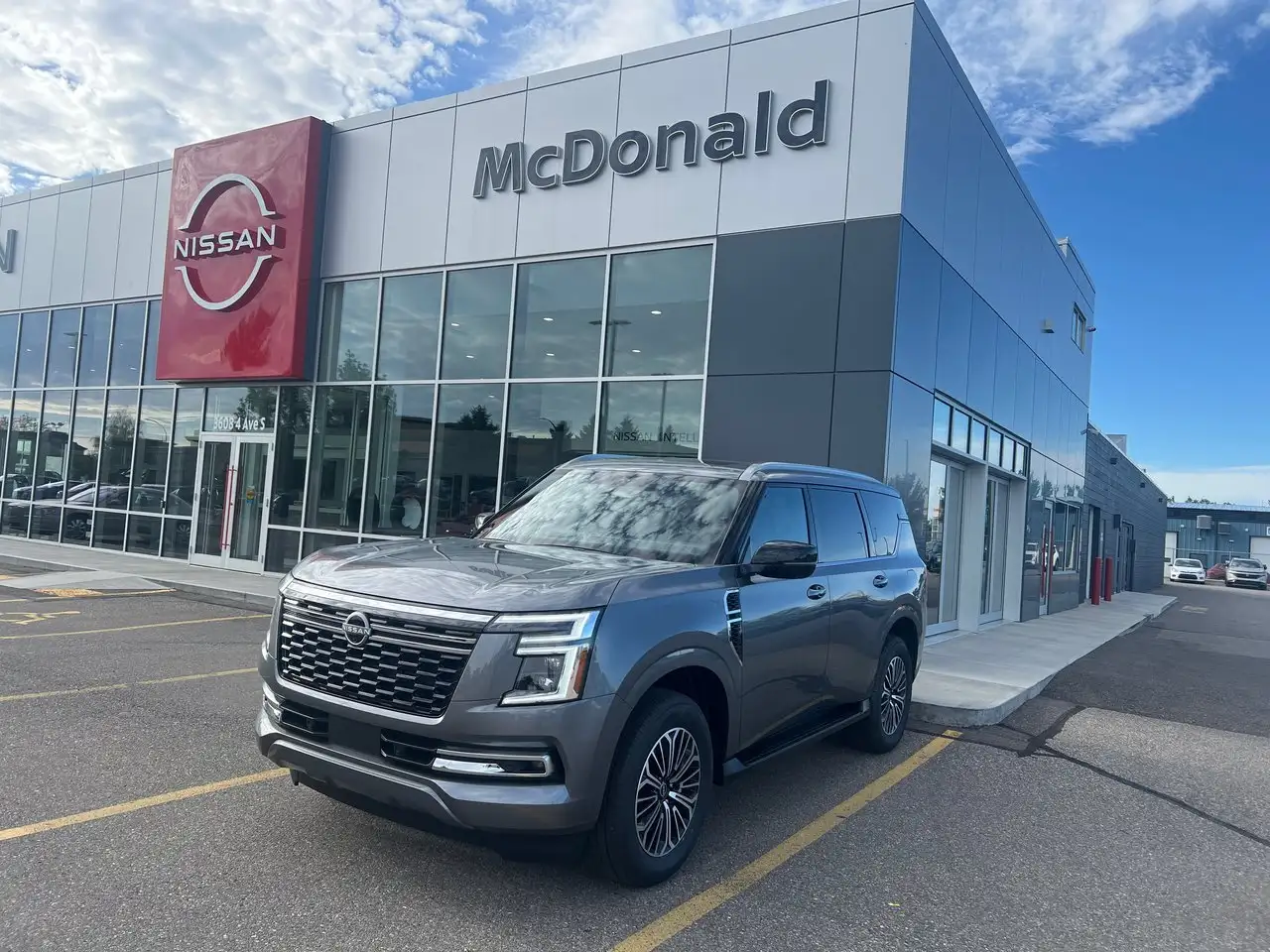 Nissan Armada снимка Nissan Armada