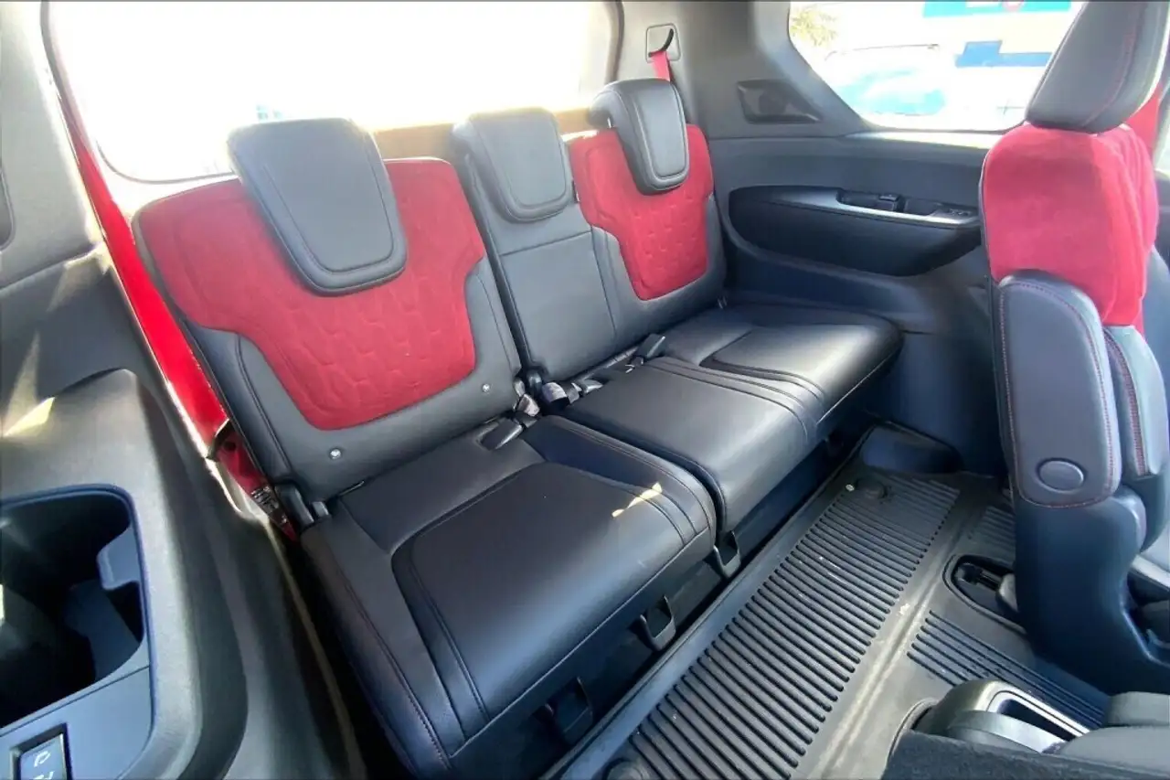 Nissan Armada photo Nissan Armada