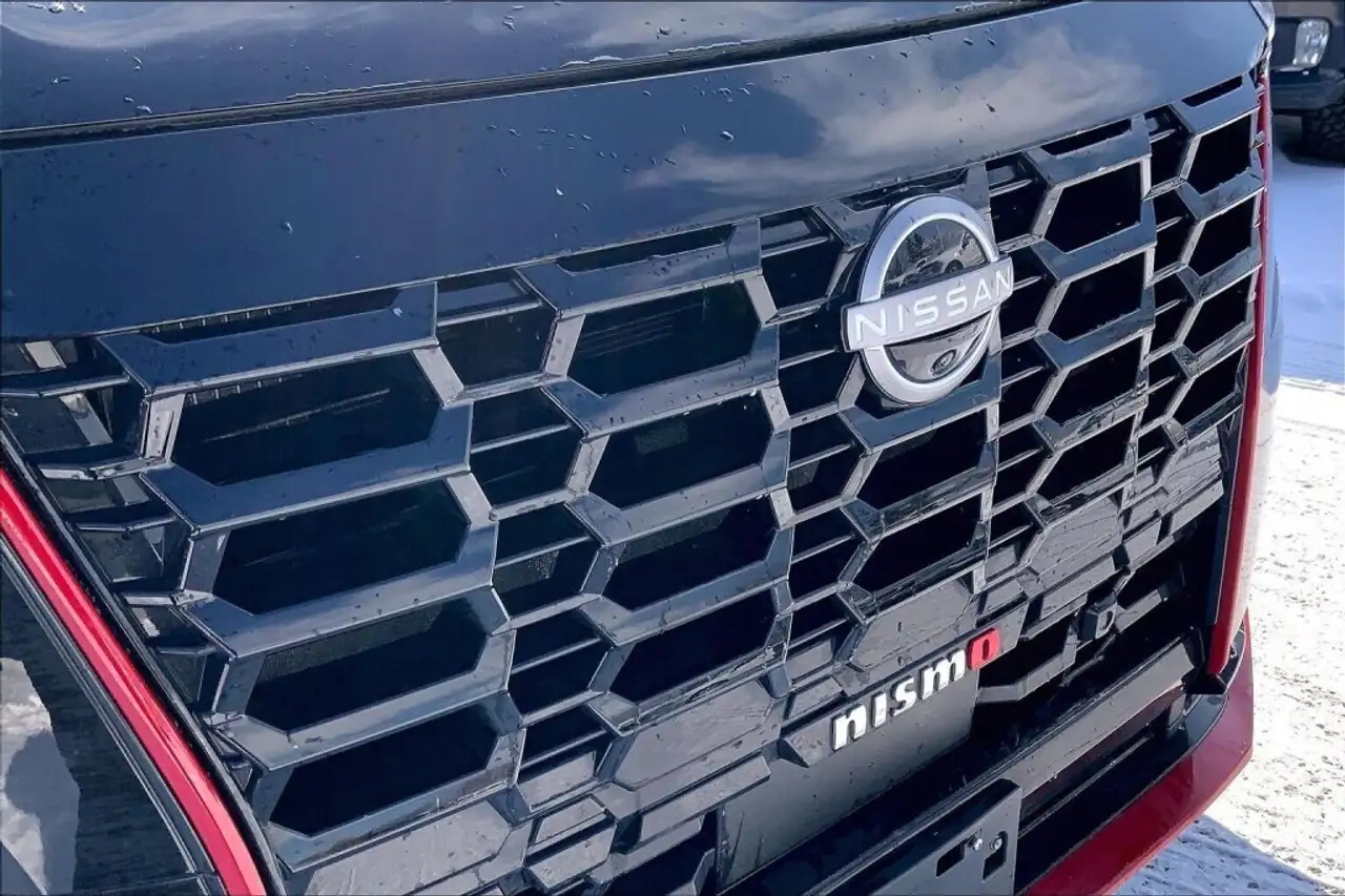 Nissan Armada photo Nissan Armada
