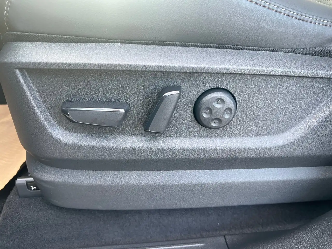 Nissan Armada снимка Nissan Armada