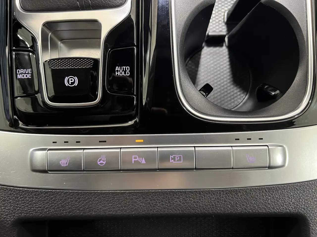 Kia Carnival photo Kia Carnival