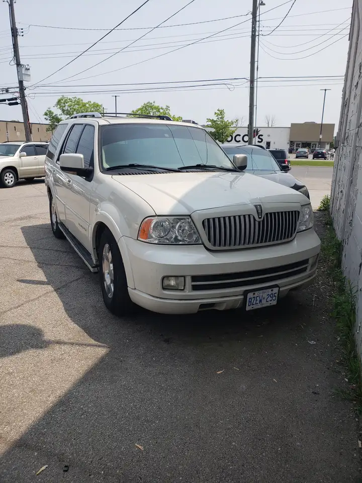 2006 Lincoln Navigator