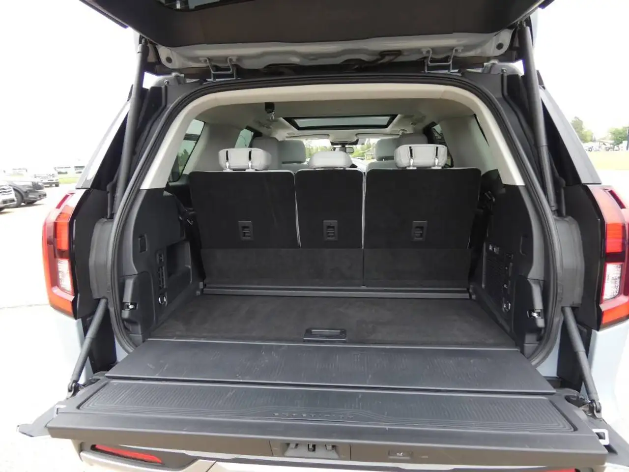 Ford Expedition photo Ford Expedition