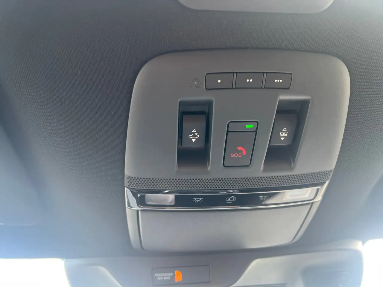 Nissan Armada снимка Nissan Armada