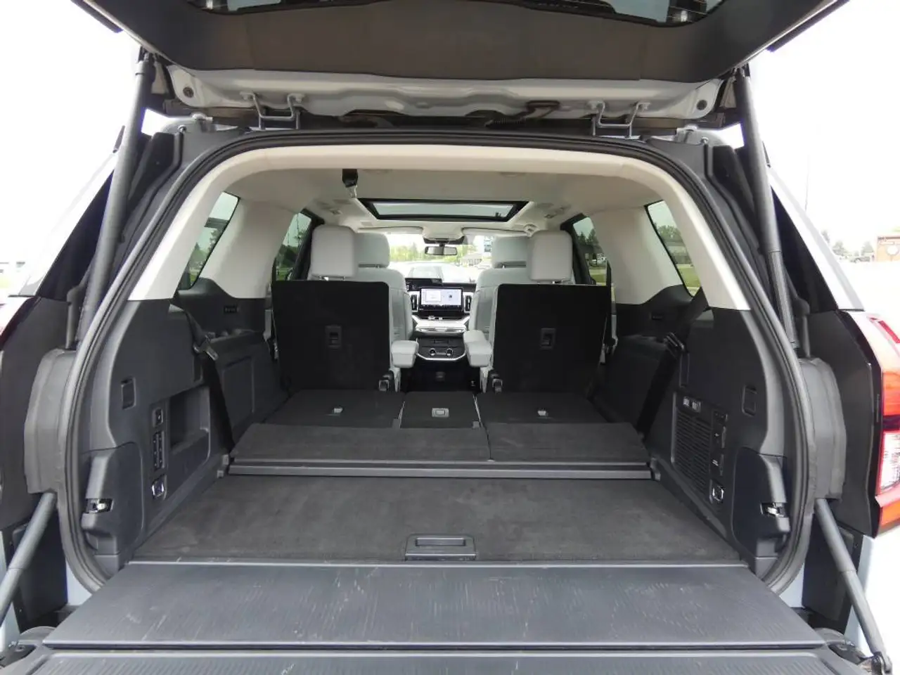 Ford Expedition photo Ford Expedition