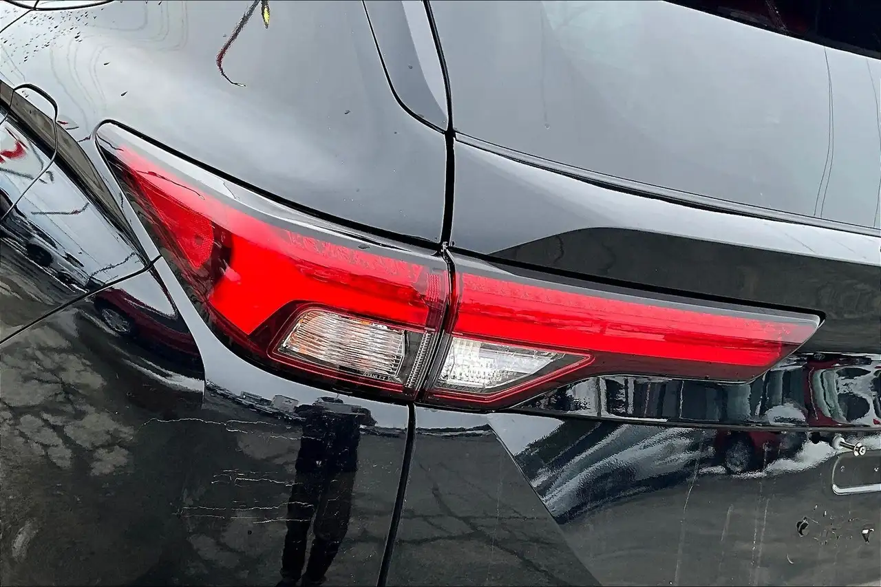 Mitsubishi Outlander fotografie Mitsubishi Outlander