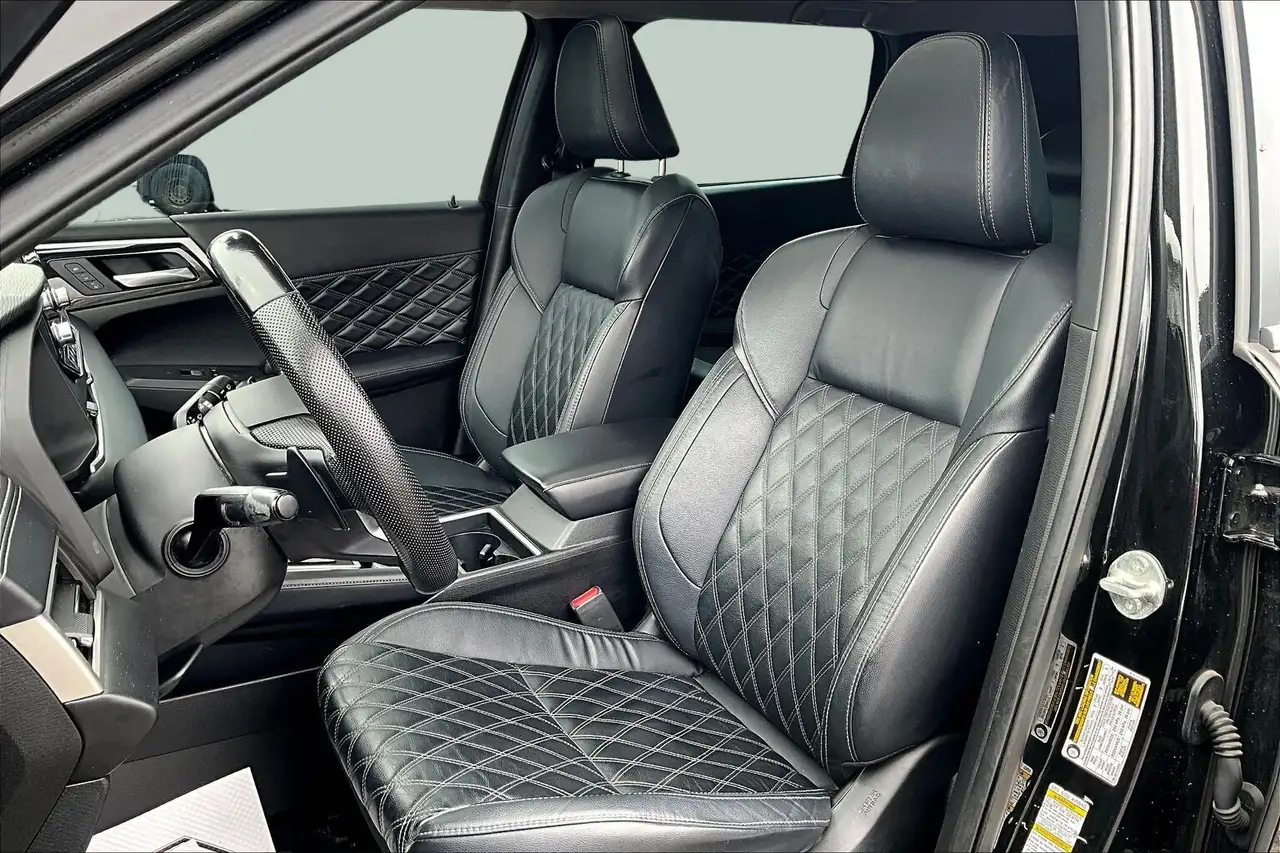 Mitsubishi Outlander fotografie Mitsubishi Outlander