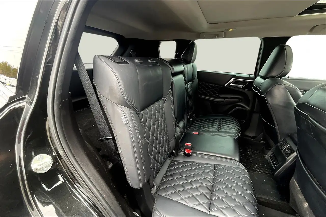 Mitsubishi Outlander fotografie Mitsubishi Outlander