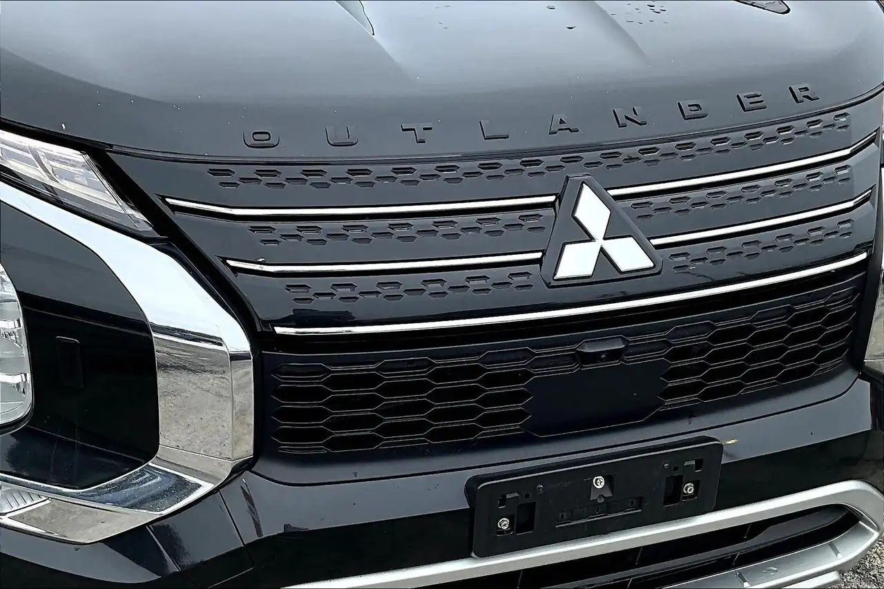 Mitsubishi Outlander fotografie Mitsubishi Outlander