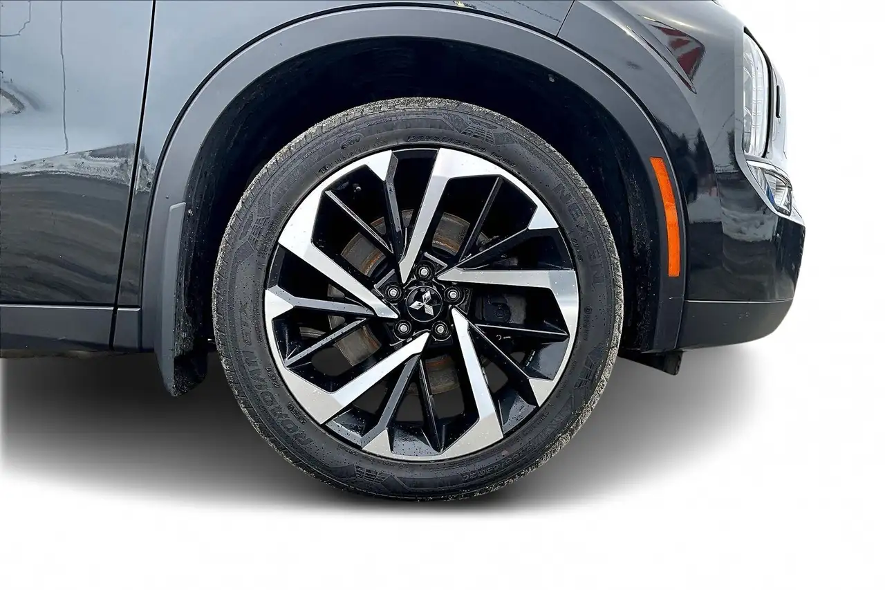 Mitsubishi Outlander fotografie Mitsubishi Outlander