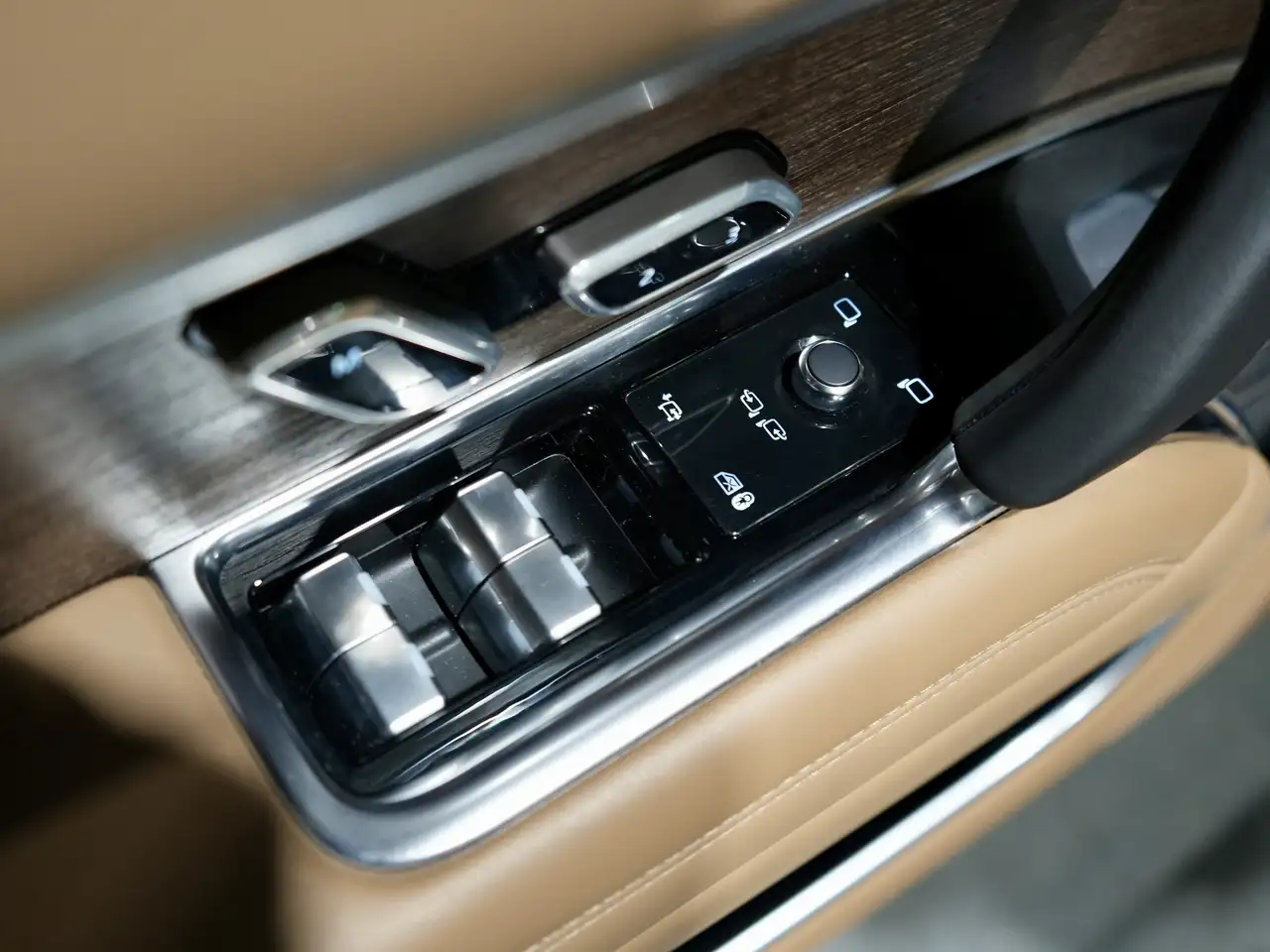 Land Rover Range Rover снимка Land Rover Range Rover