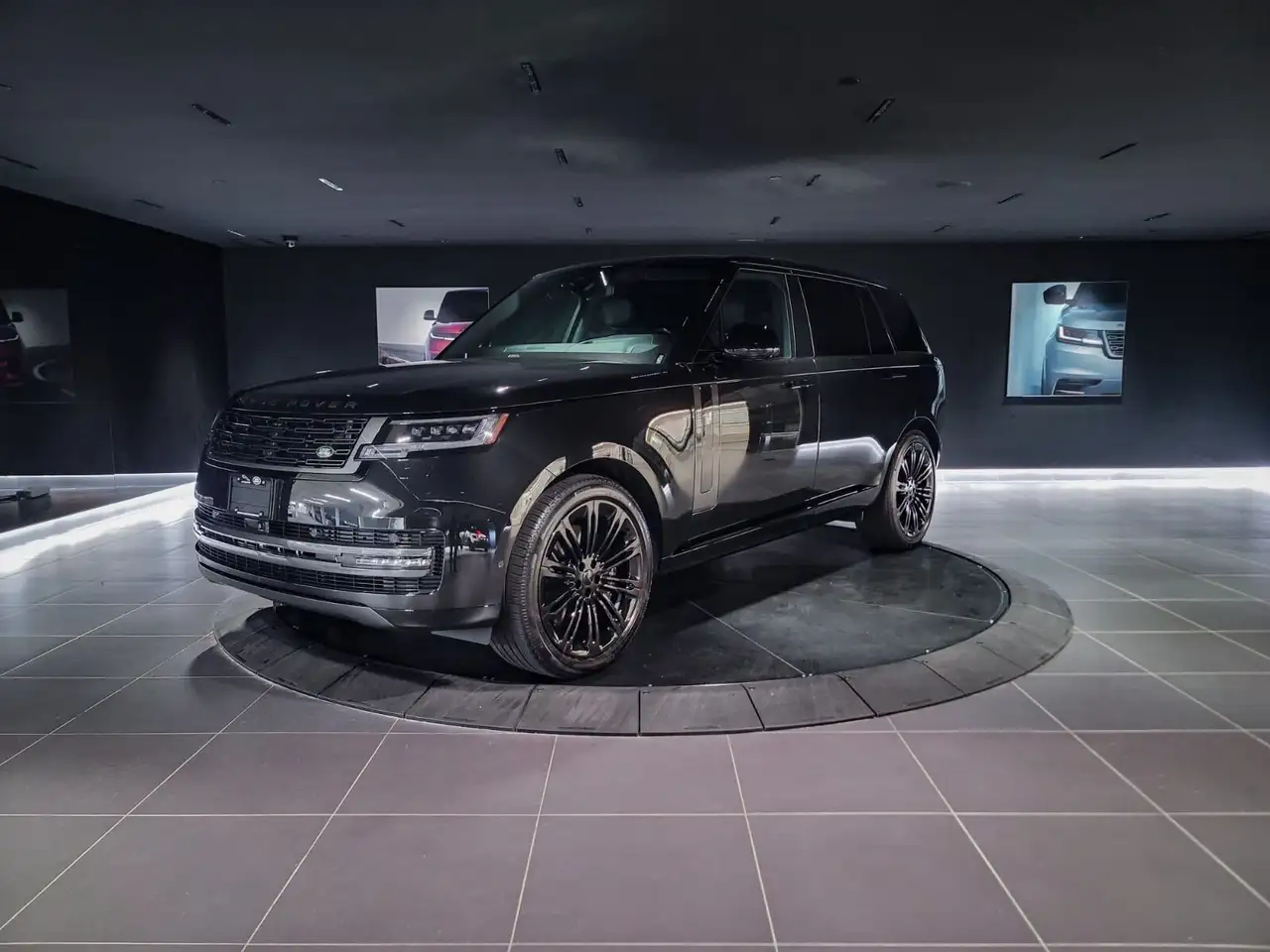 Land Rover Range Rover photo Land Rover Range Rover