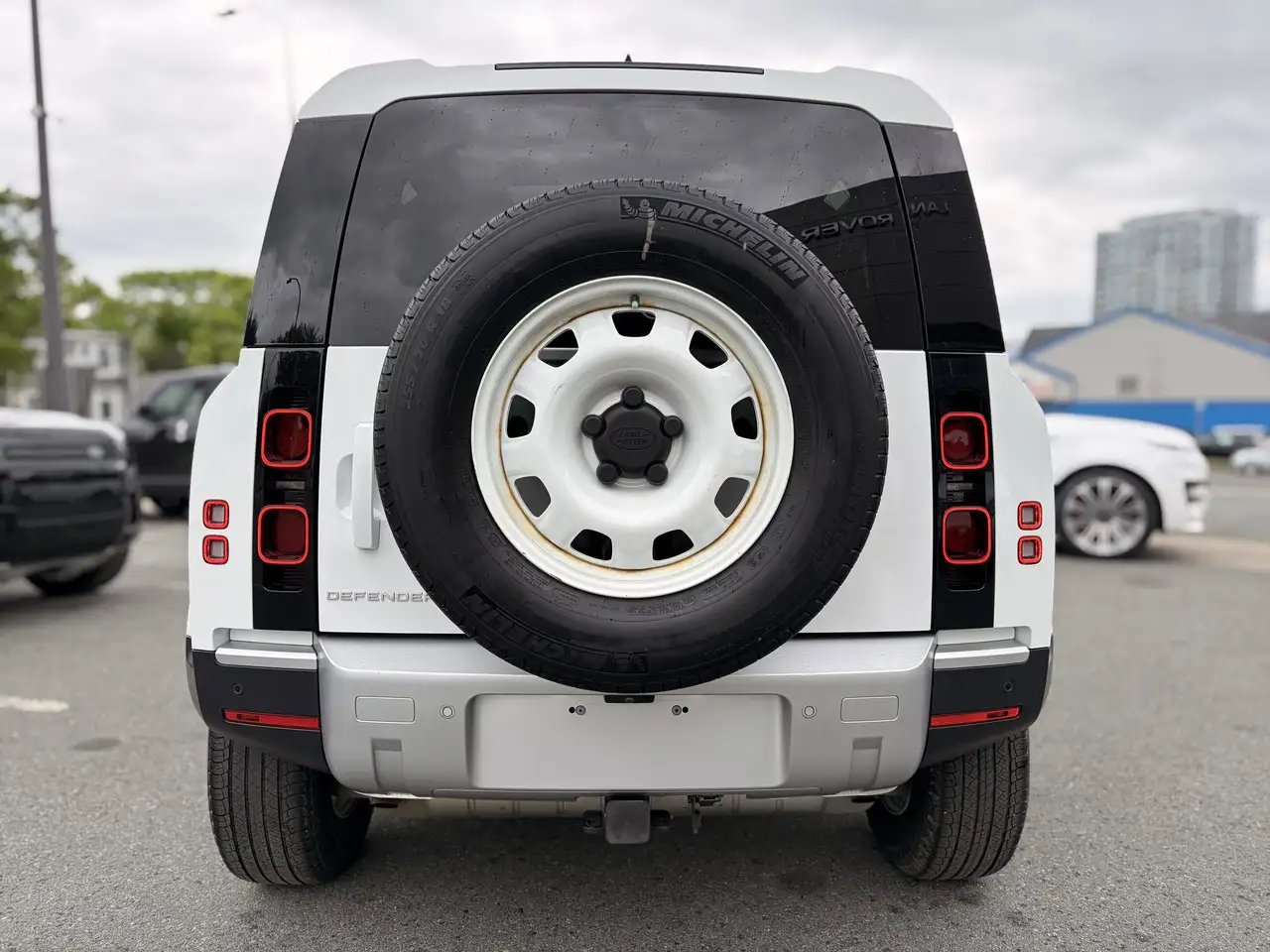 Land Rover Defender снимка Land Rover Defender