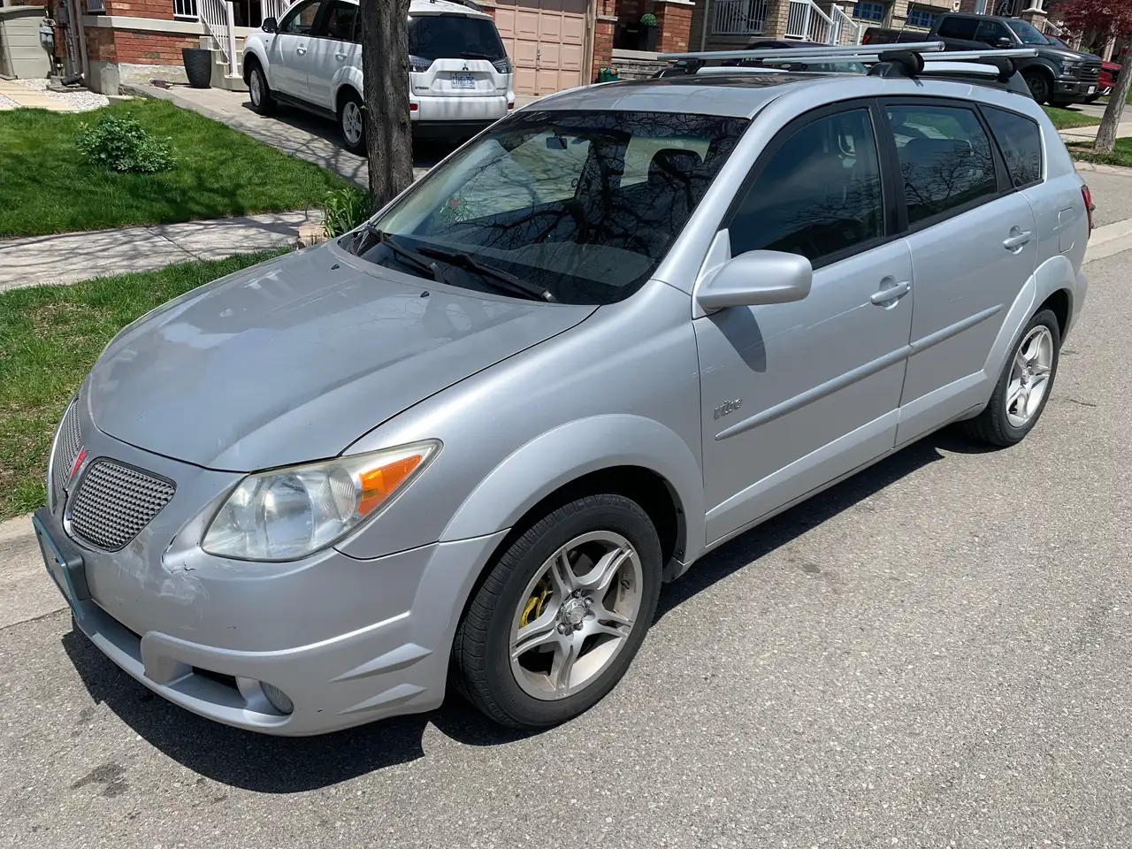 Pontiac Vibe photo Pontiac Vibe