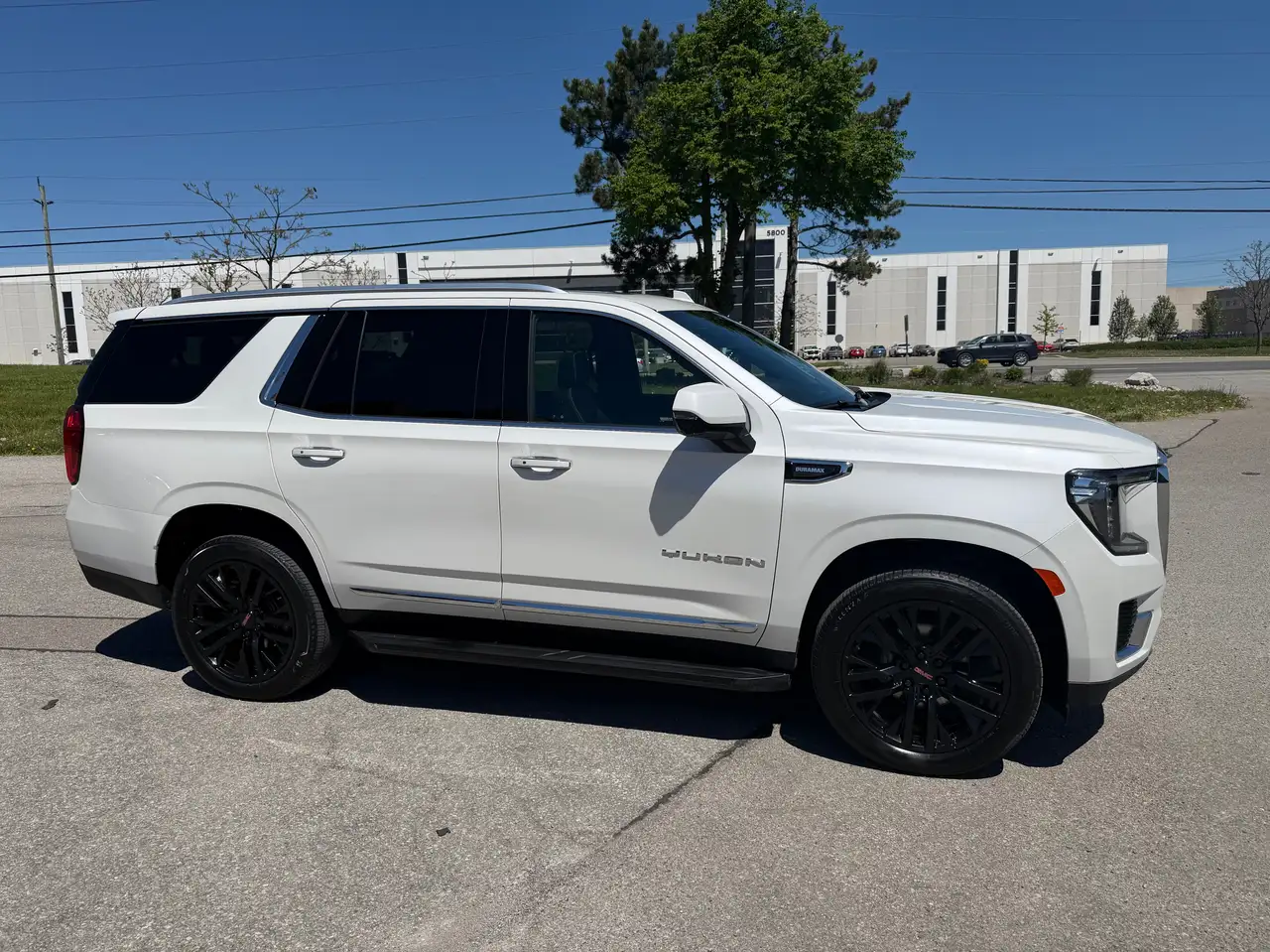 GMC Yukon снимка GMC Yukon