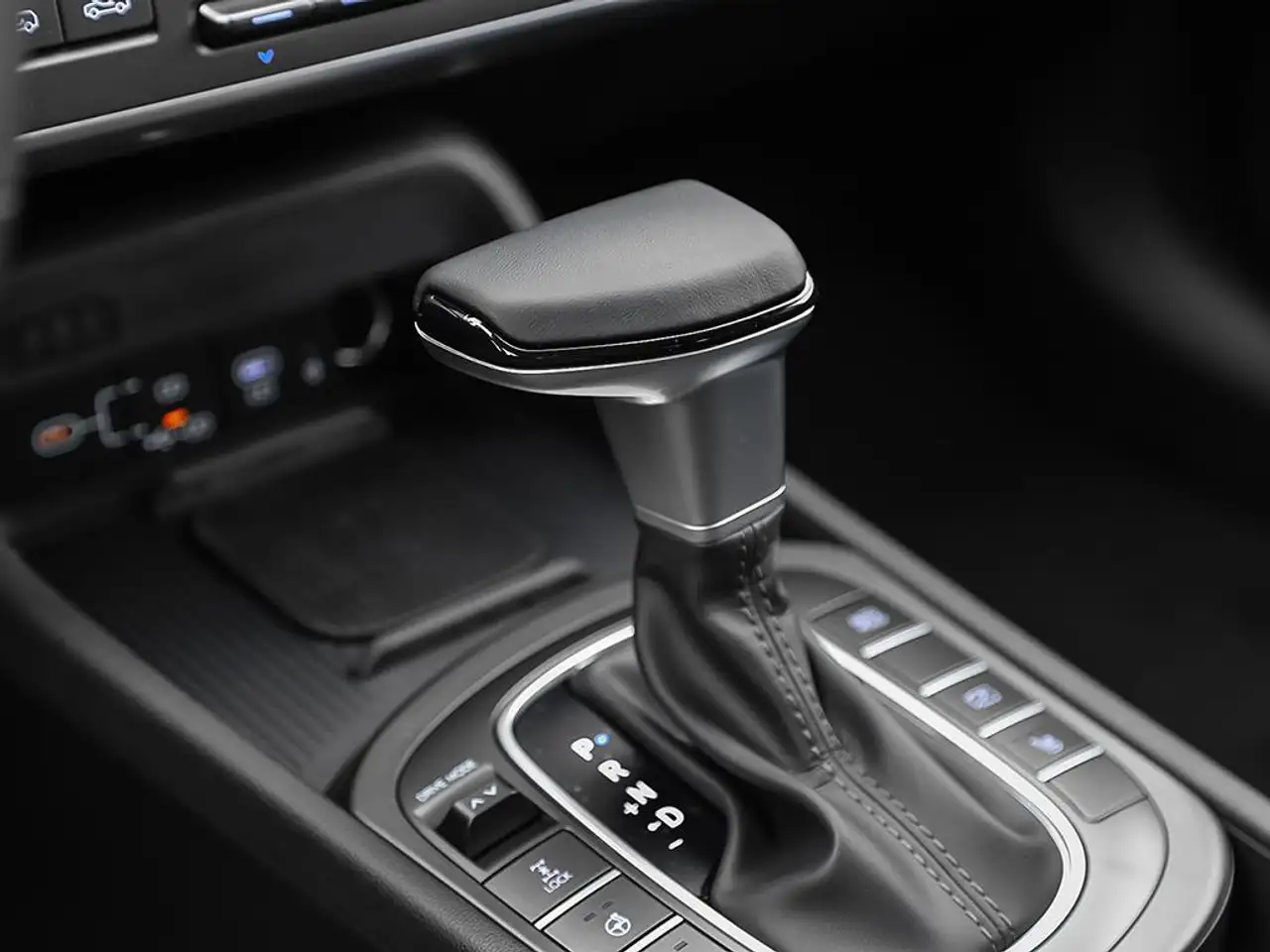 Hyundai KONA photo Hyundai KONA