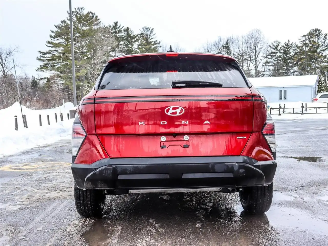 Hyundai KONA снимка Hyundai KONA