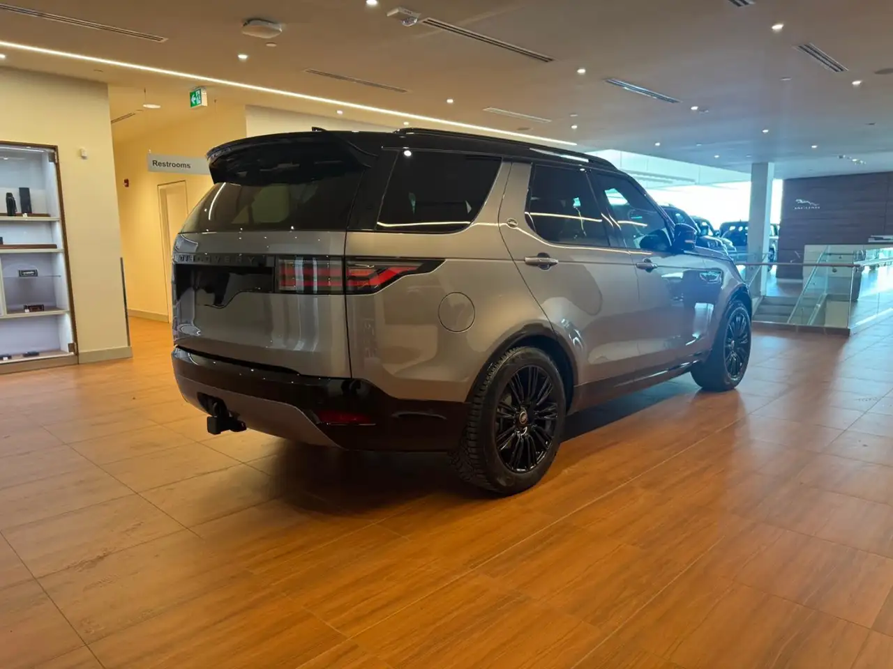 Land Rover Discovery снимка Land Rover Discovery