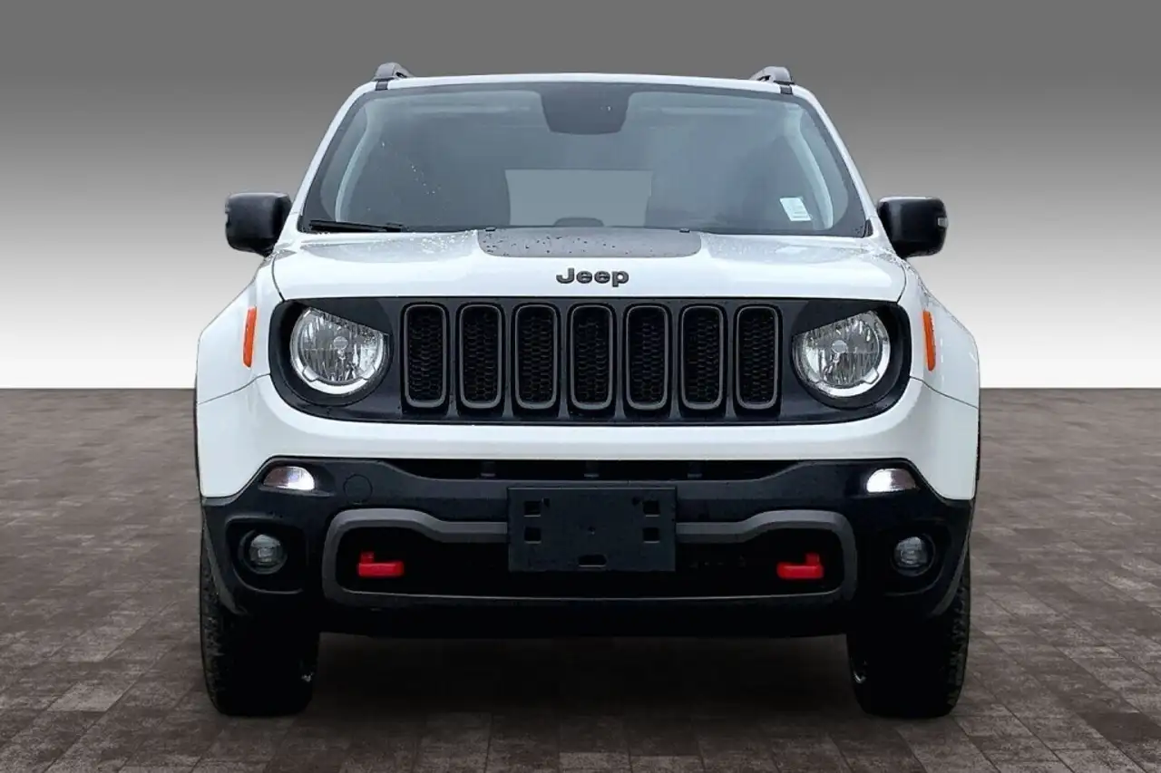 Jeep Renegade снимка Jeep Renegade
