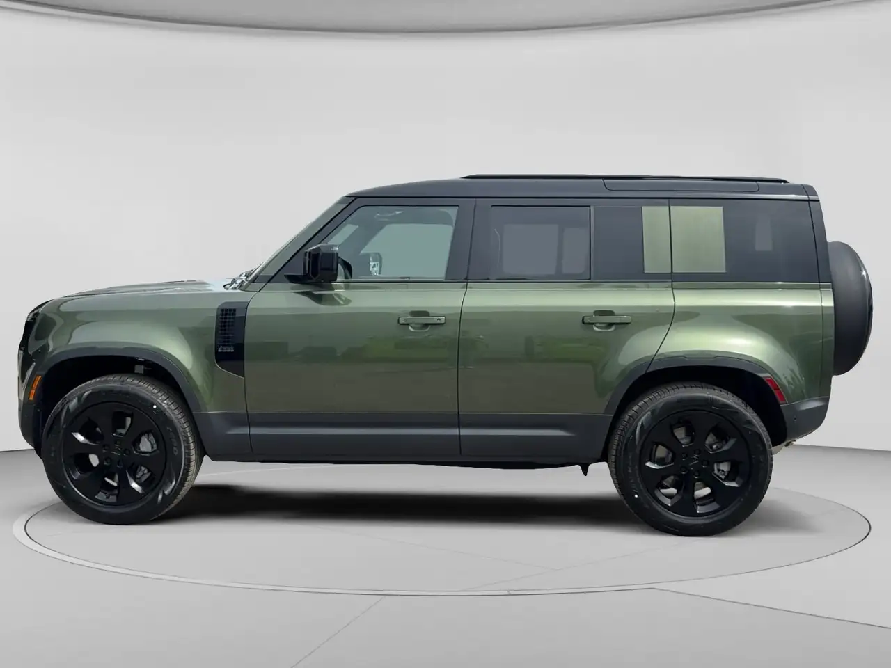 Land Rover Defender photo Land Rover Defender