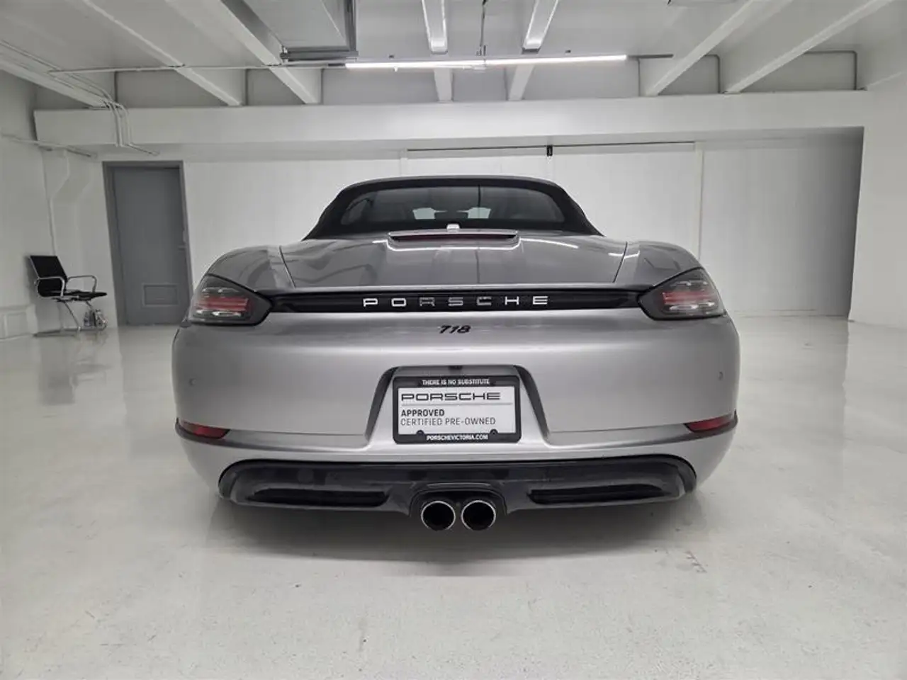 Porsche 718 Boxster снимка Porsche 718 Boxster