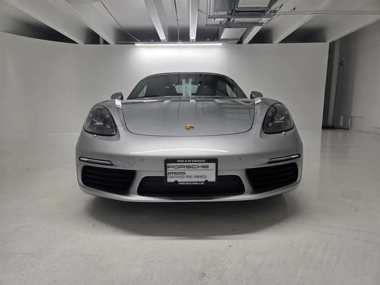 Porsche 718 Boxster снимка Porsche 718 Boxster