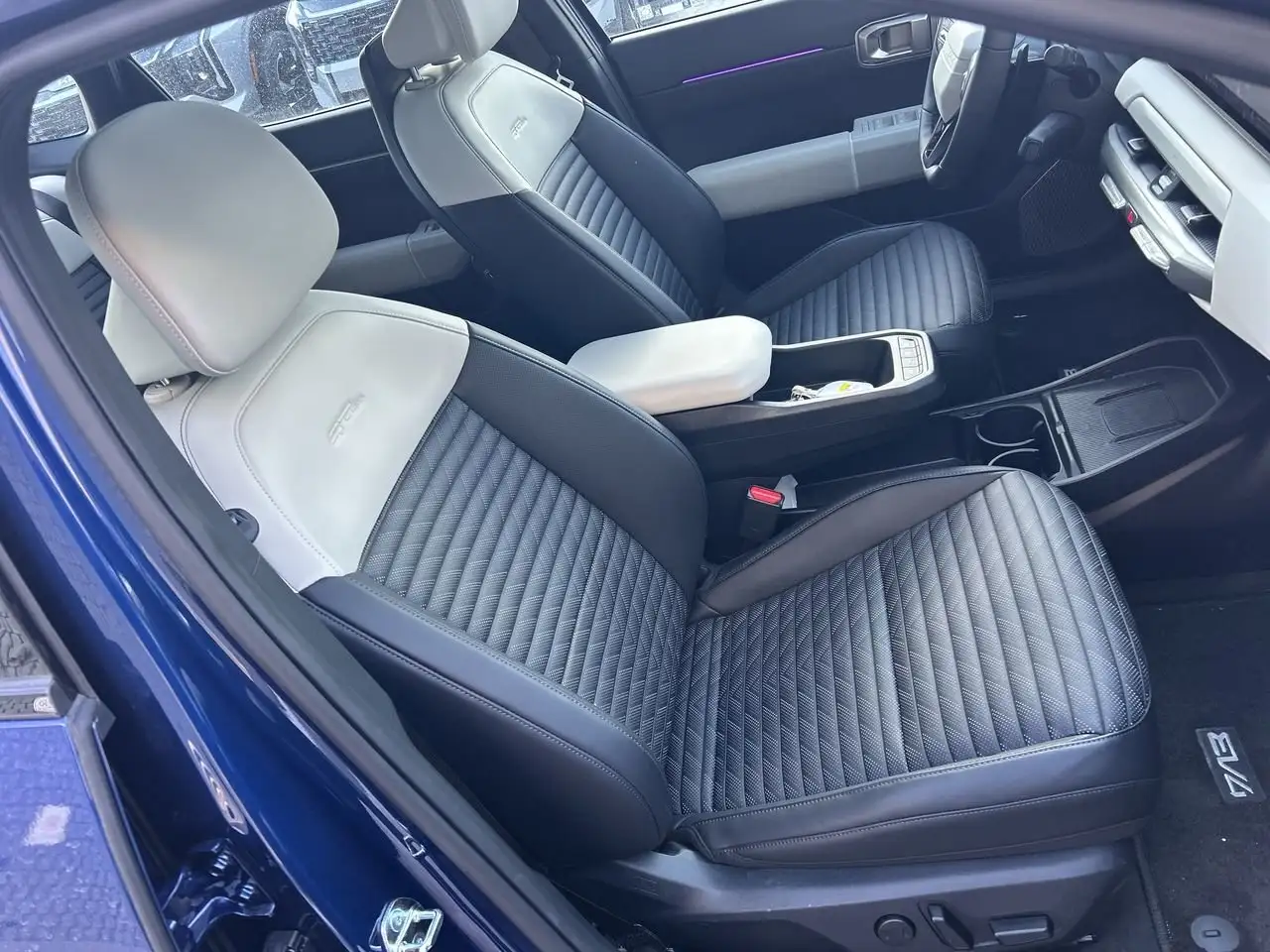 Kia EV4 photo Kia EV4
