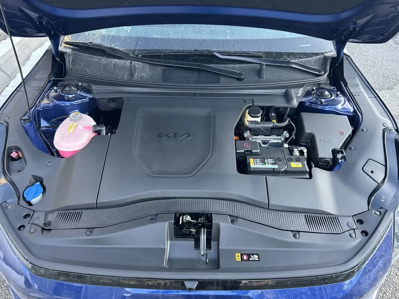 Kia EV4 photo Kia EV4