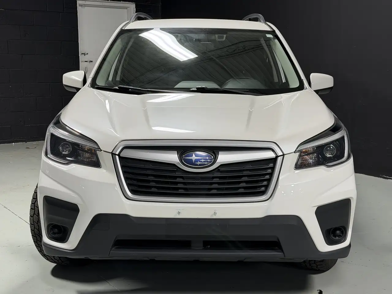 Subaru Forester снимка Subaru Forester
