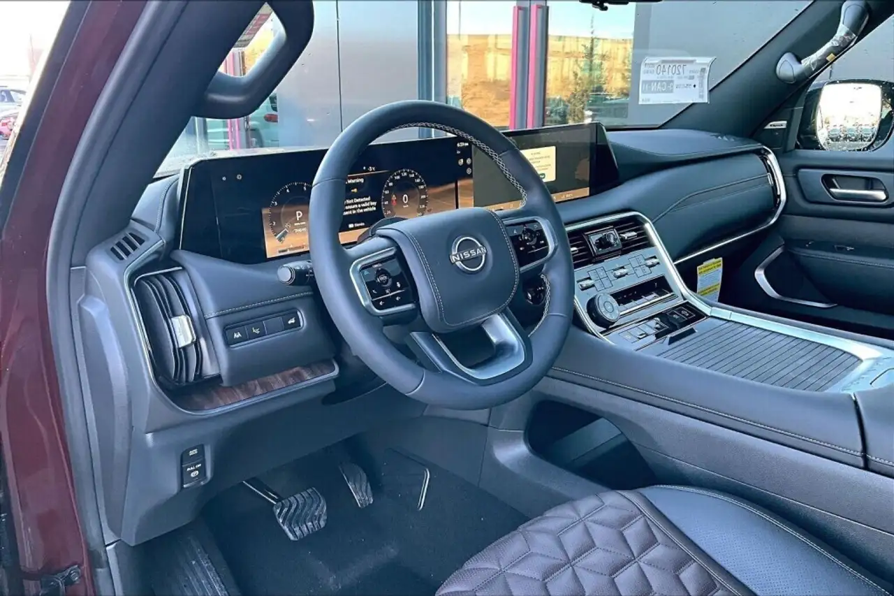 Nissan Armada снимка Nissan Armada