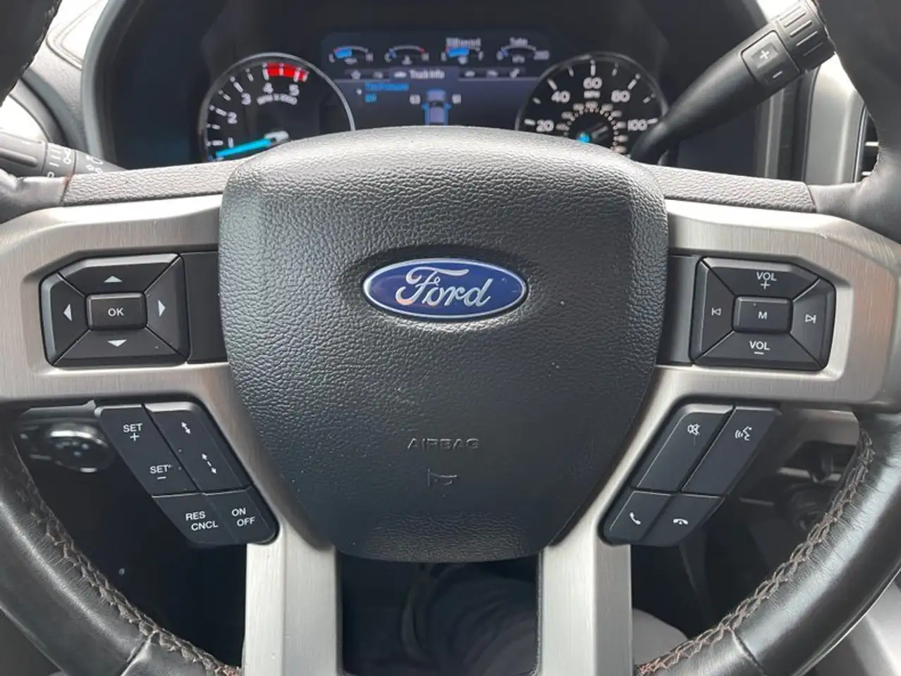 Ford F 350 fotografie Ford F 350