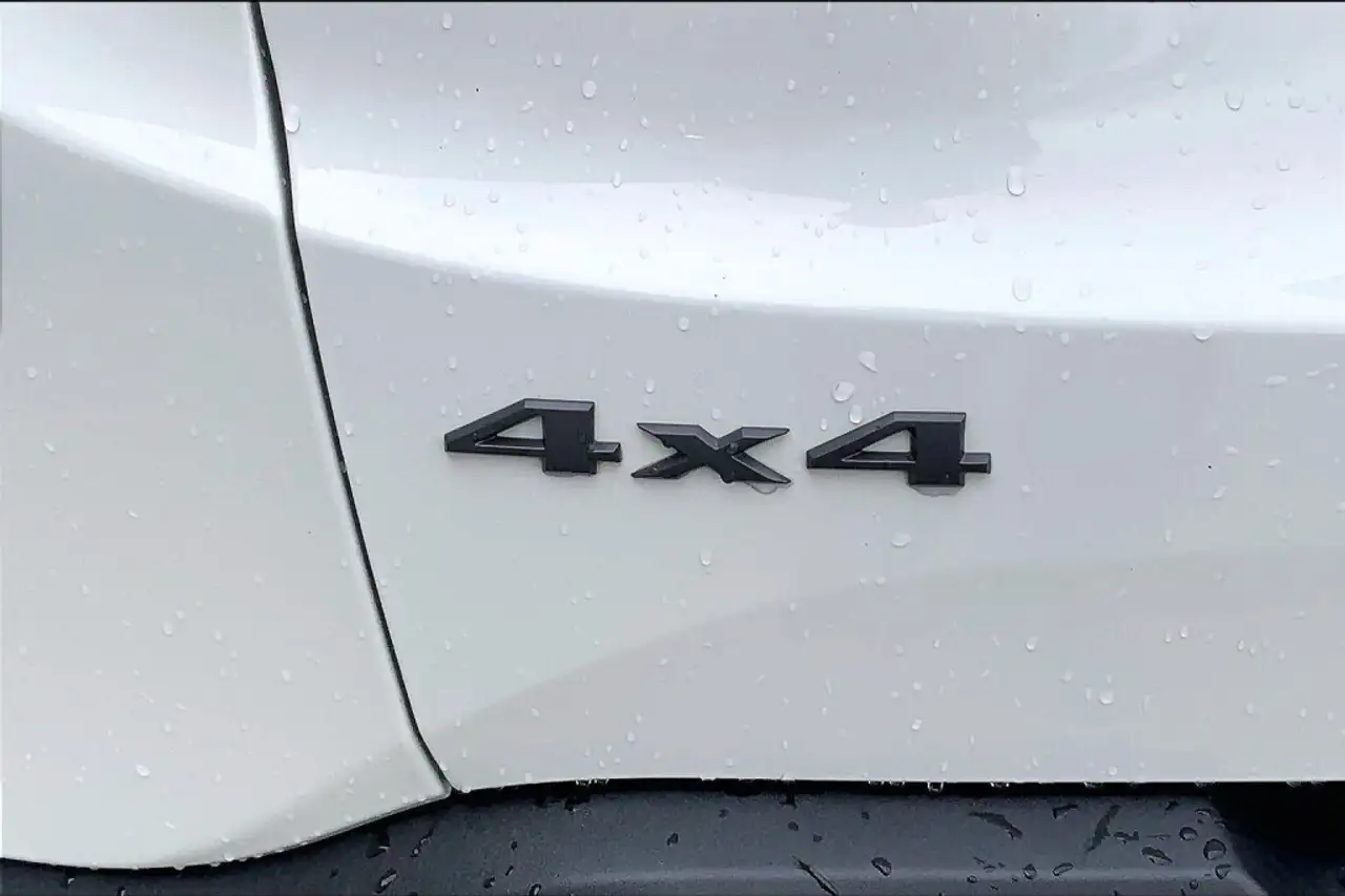 Jeep Renegade снимка Jeep Renegade