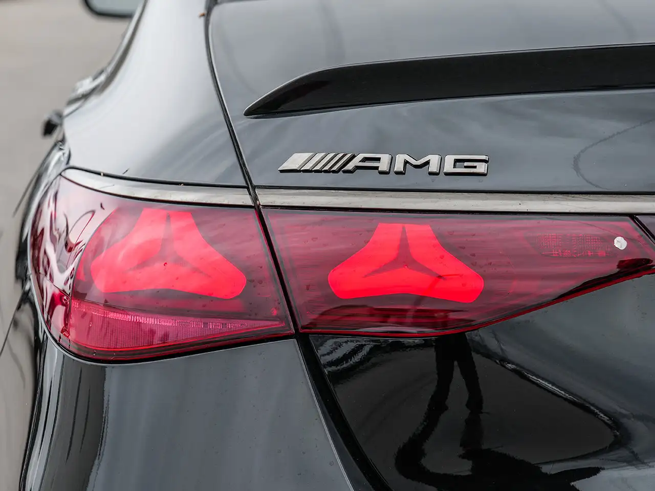 Mercedes-Benz E-Class fotografie Mercedes-Benz E-Class