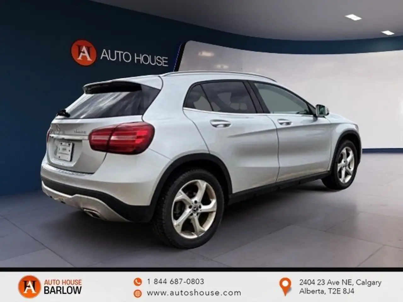 Mercedes-Benz GLA снимка Mercedes-Benz GLA