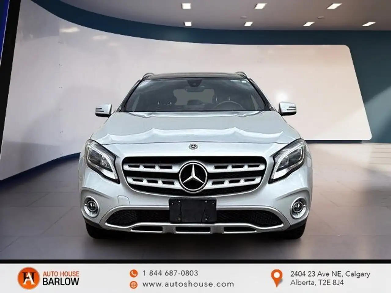 Mercedes-Benz GLA снимка Mercedes-Benz GLA