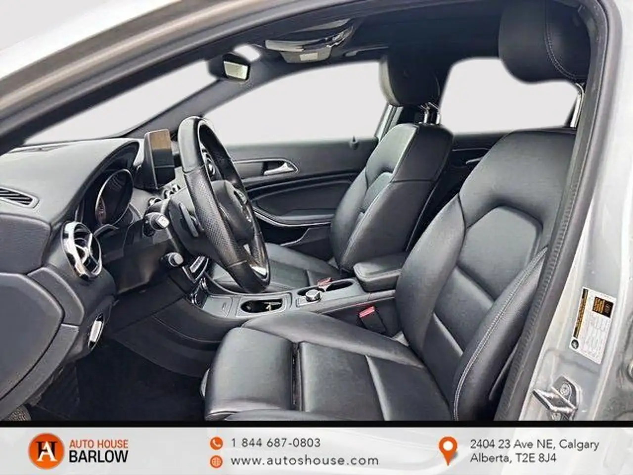Mercedes-Benz GLA снимка Mercedes-Benz GLA