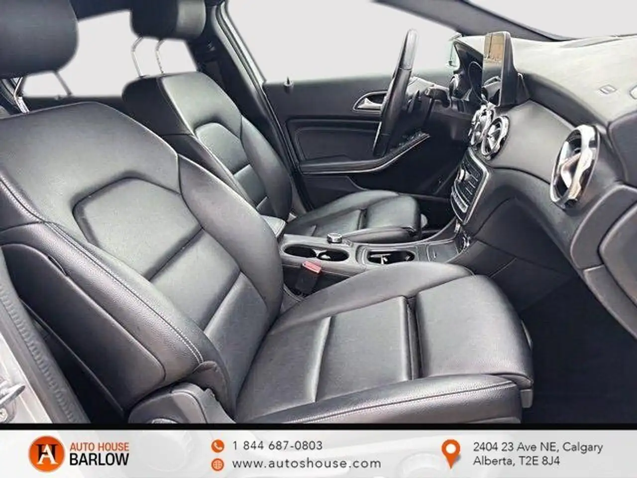 Mercedes-Benz GLA снимка Mercedes-Benz GLA