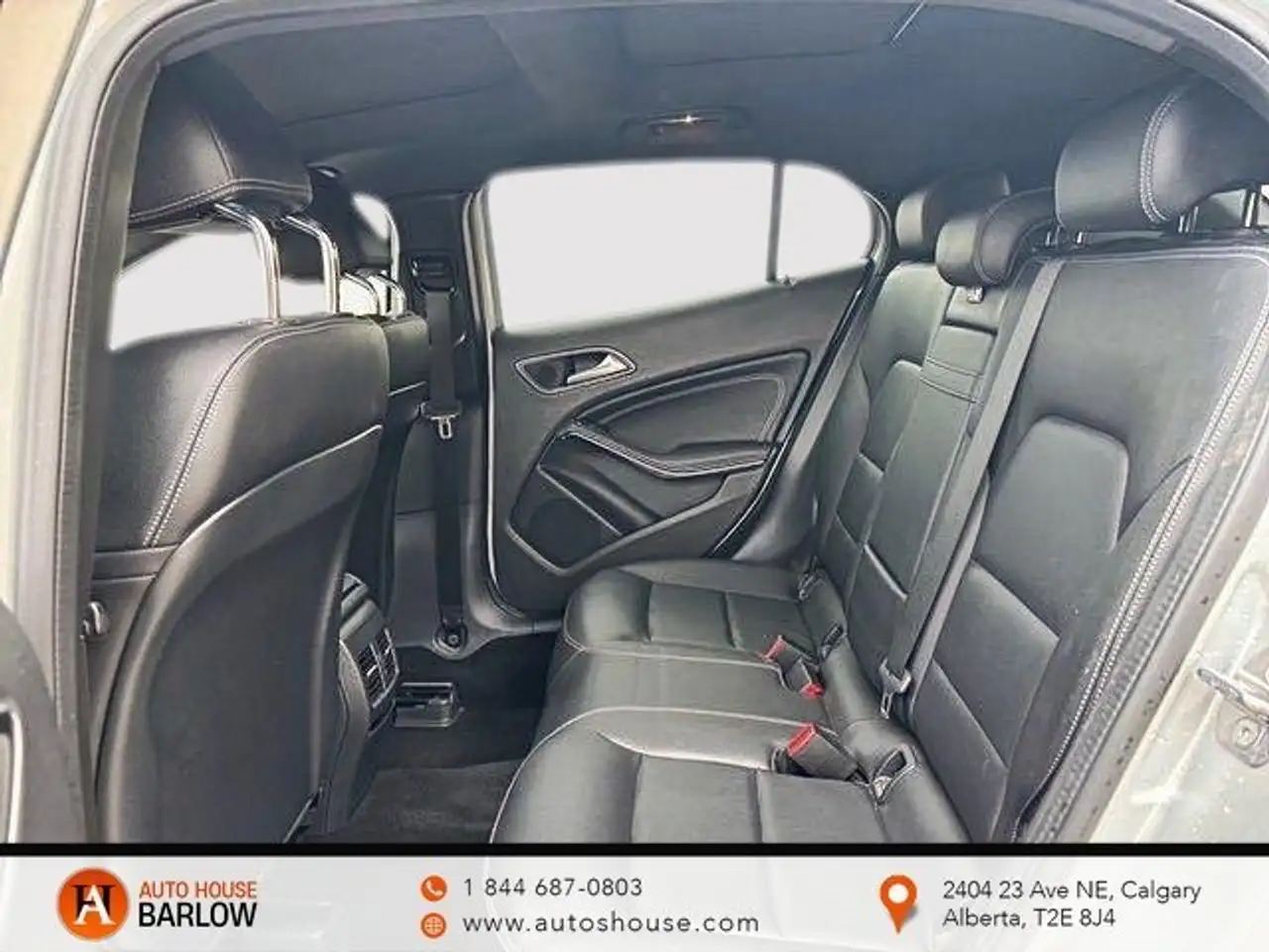Mercedes-Benz GLA снимка Mercedes-Benz GLA