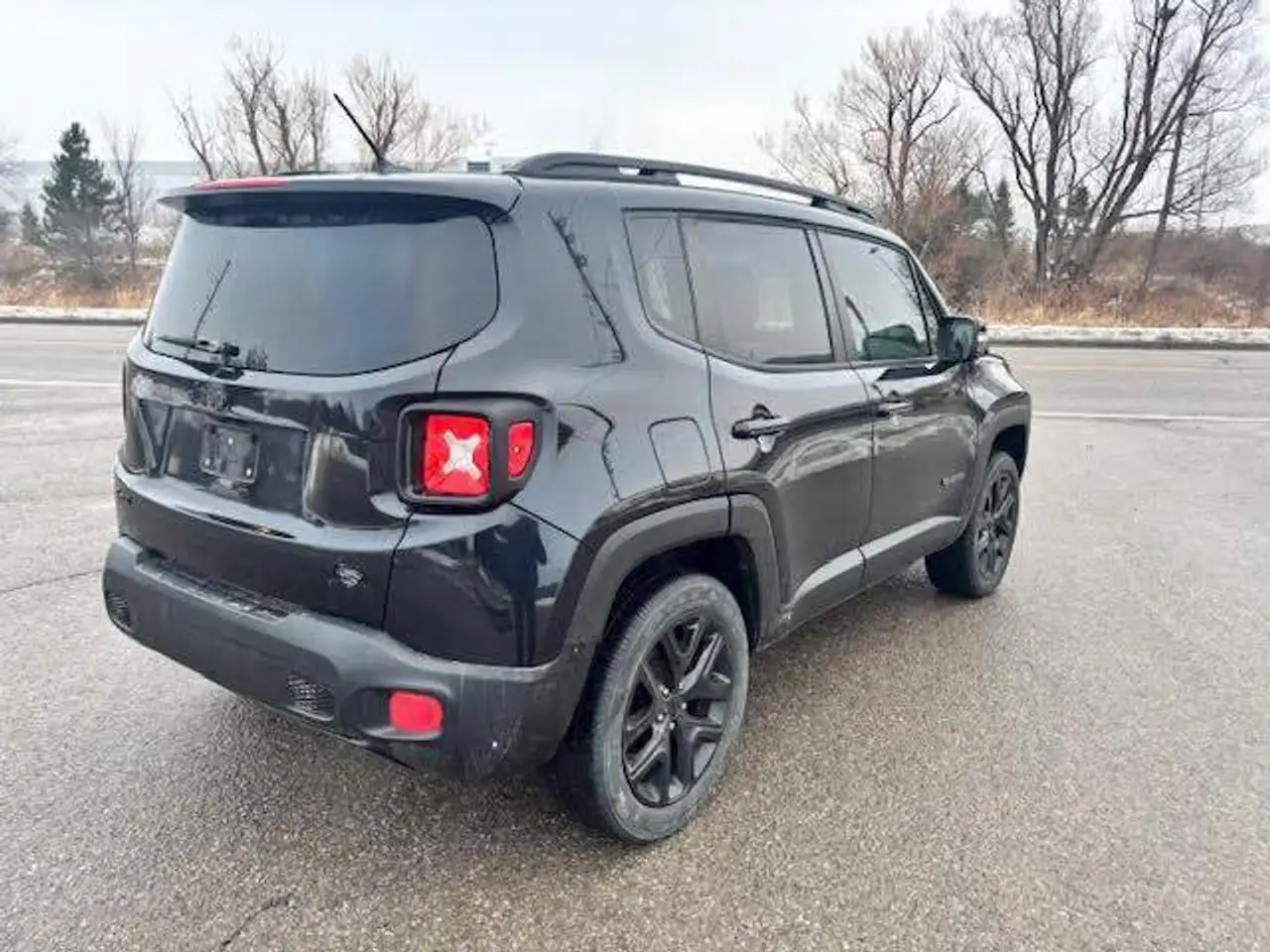 Jeep Renegade снимка Jeep Renegade