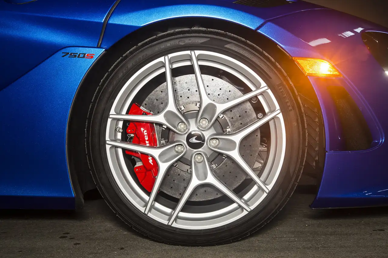 McLaren 750S fotografie McLaren 750S