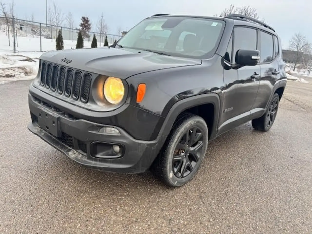 Jeep Renegade снимка Jeep Renegade