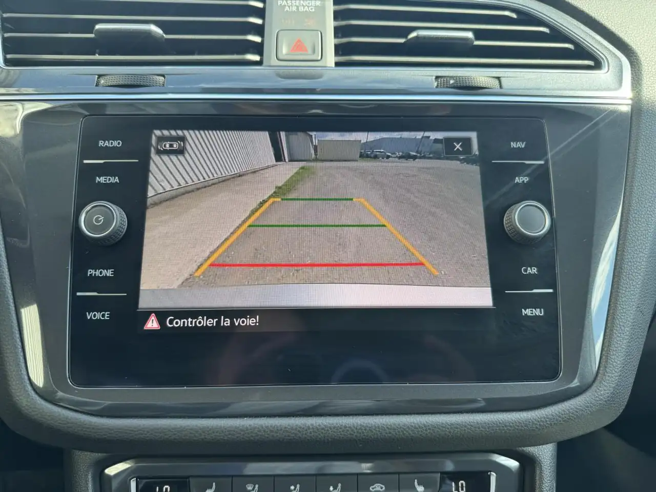 Volkswagen Tiguan снимка Volkswagen Tiguan