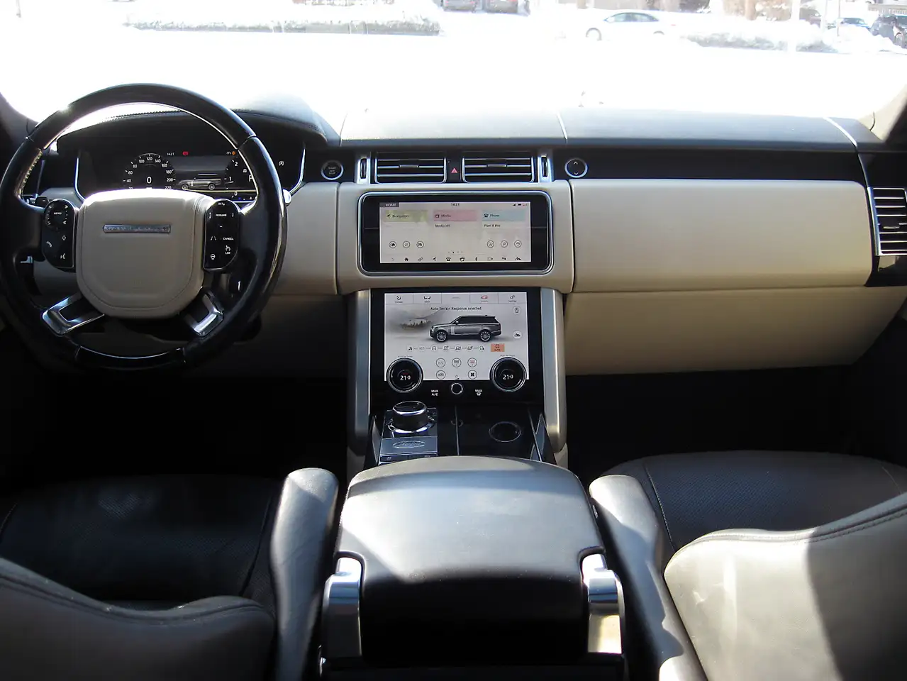 Land Rover Range Rover снимка Land Rover Range Rover