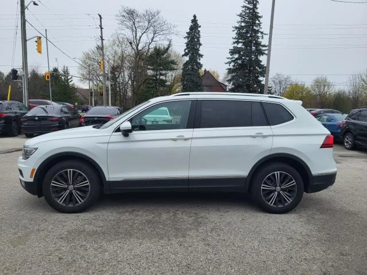 Volkswagen Tiguan снимка Volkswagen Tiguan