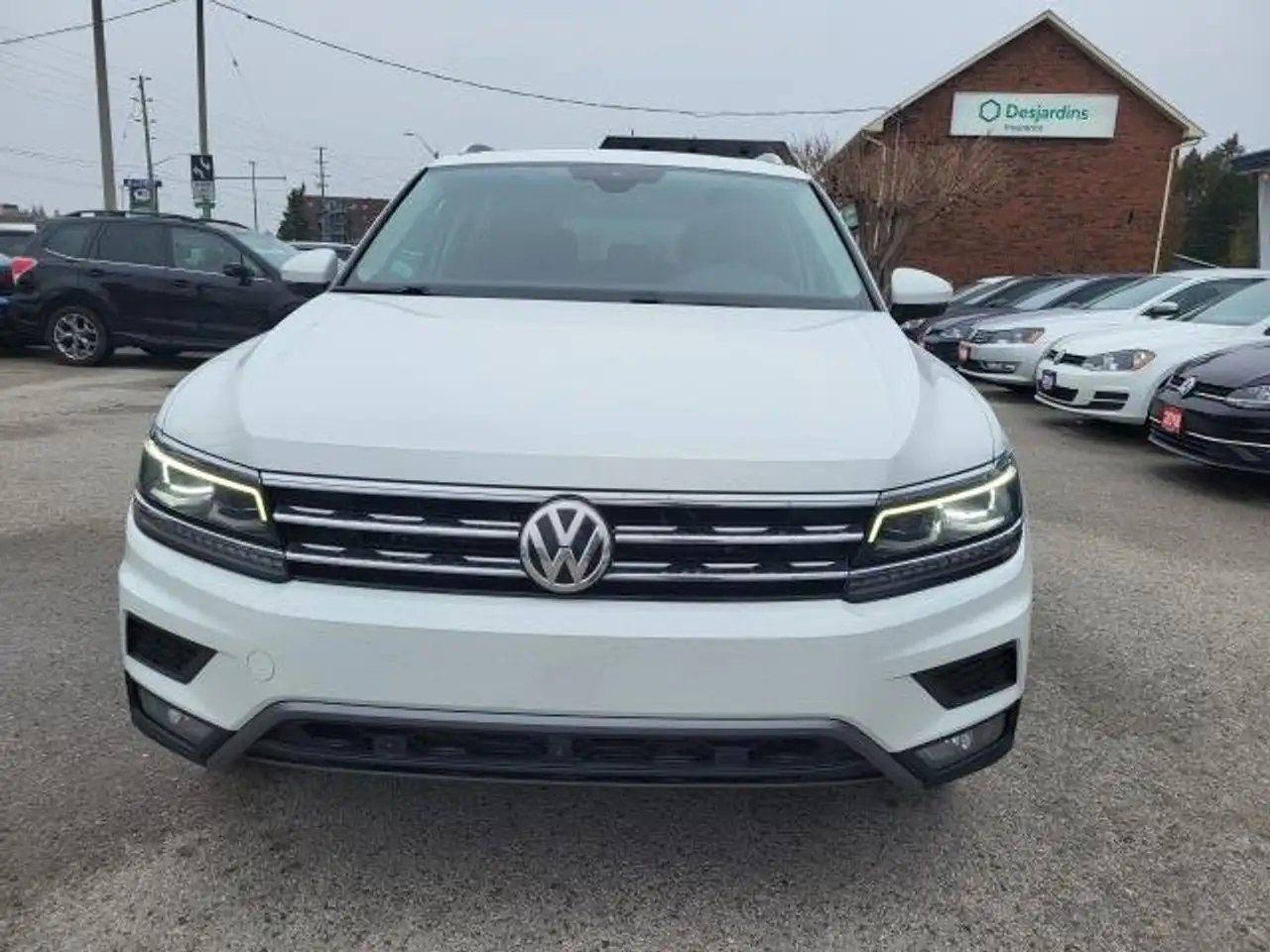 Volkswagen Tiguan снимка Volkswagen Tiguan