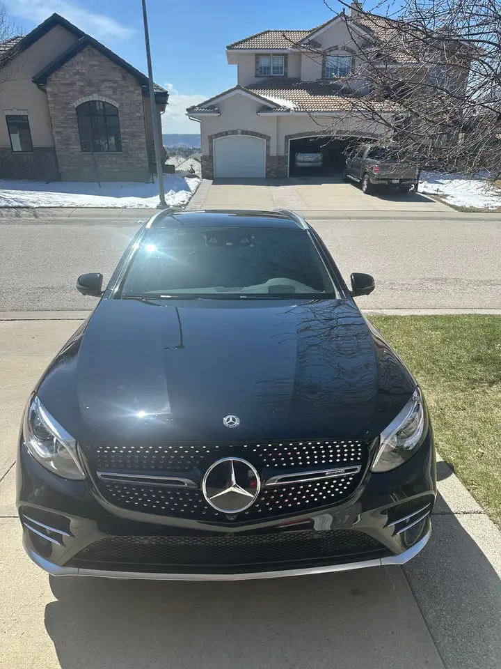 Mercedes-Benz GLC снимка Mercedes-Benz GLC