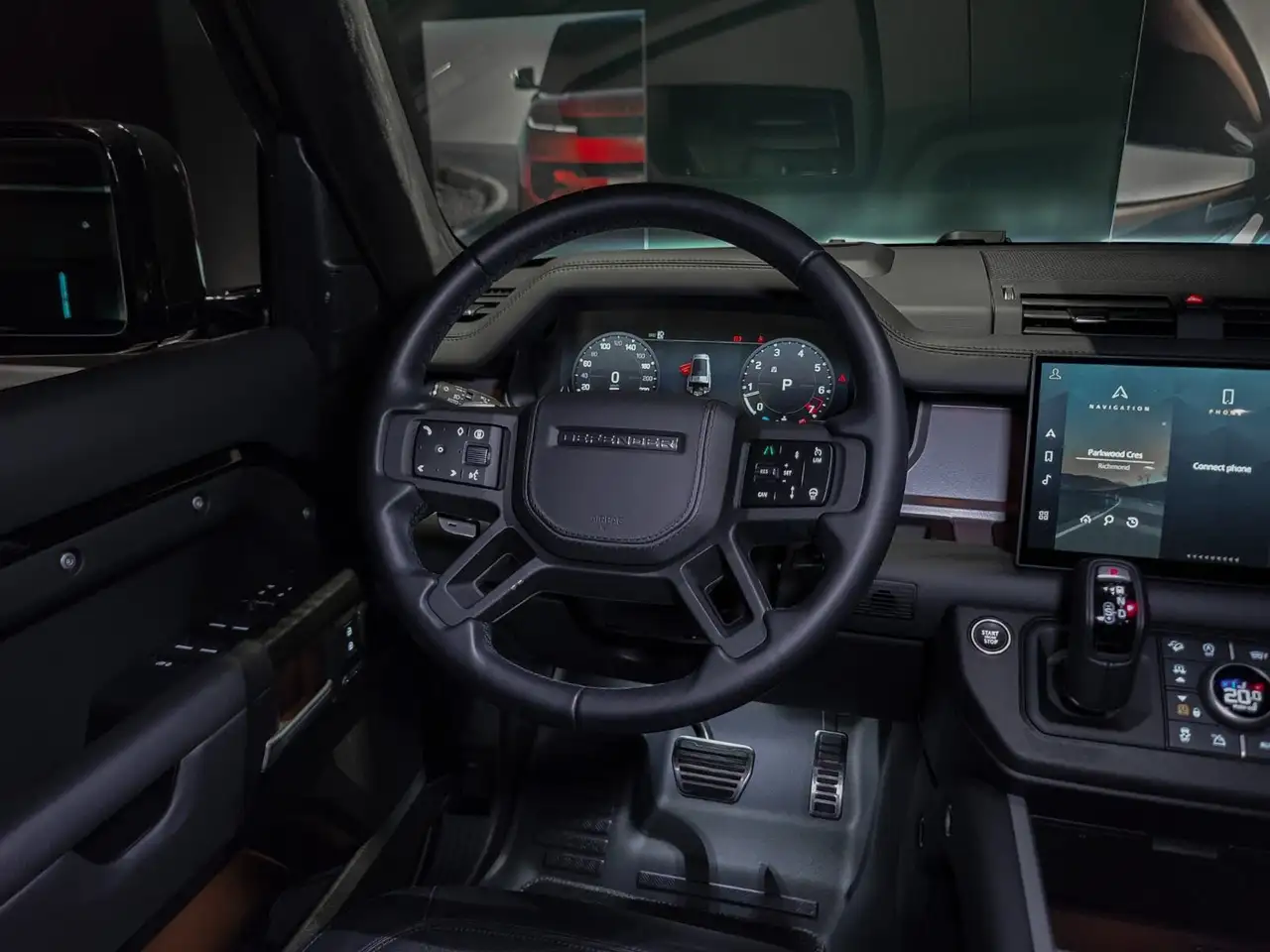 Land Rover Defender photo Land Rover Defender