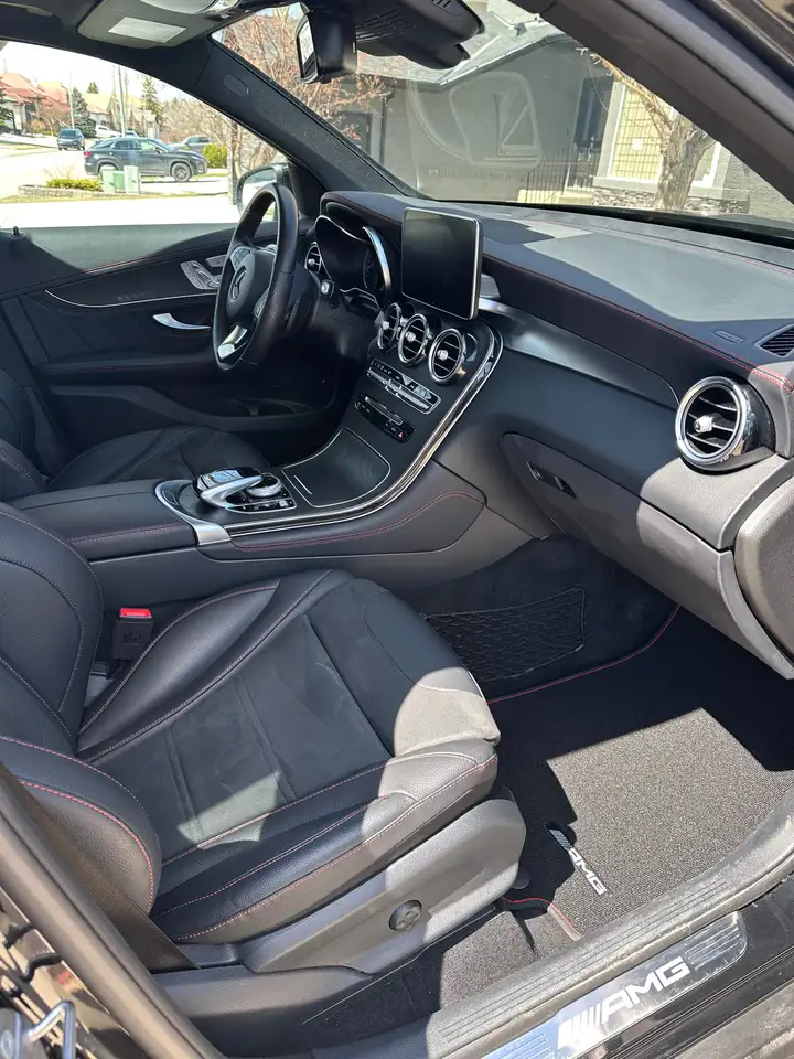 Mercedes-Benz GLC снимка Mercedes-Benz GLC