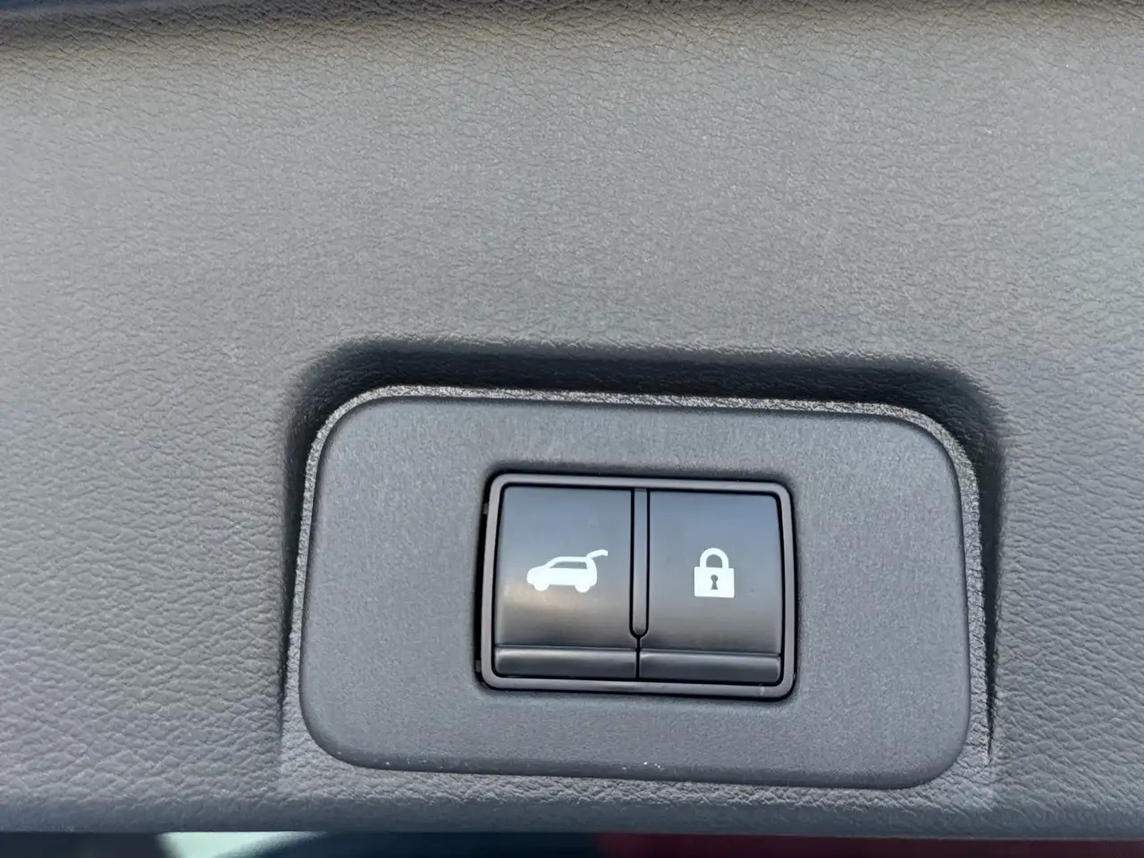 Nissan Rogue photo Nissan Rogue